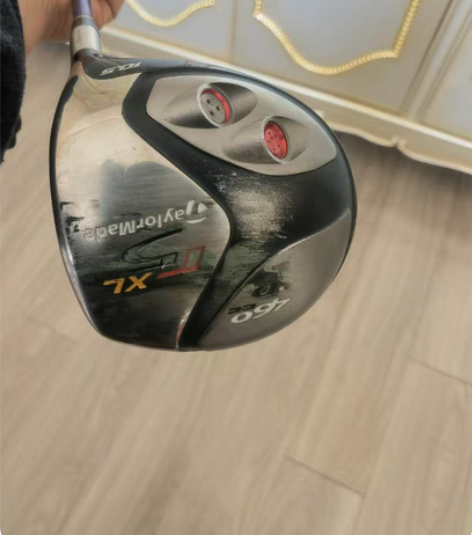 高尔夫球杆。8成新。 感兴趣的话点“我想要...