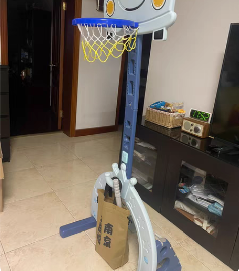 迈奇旗舰店购入儿童篮球架,八成新。 感兴趣...