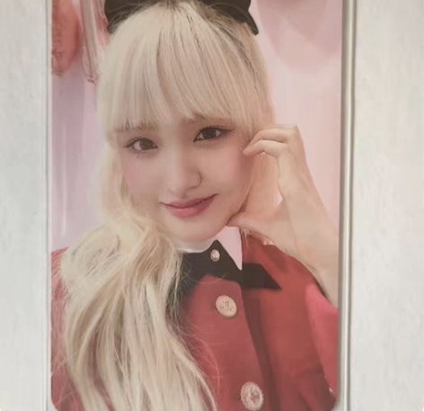 【现货会员礼安直拍】带个人海报 ive a...