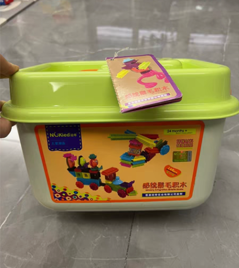 纽奇感统鬃毛积木。 不知道多少片，几乎全新...