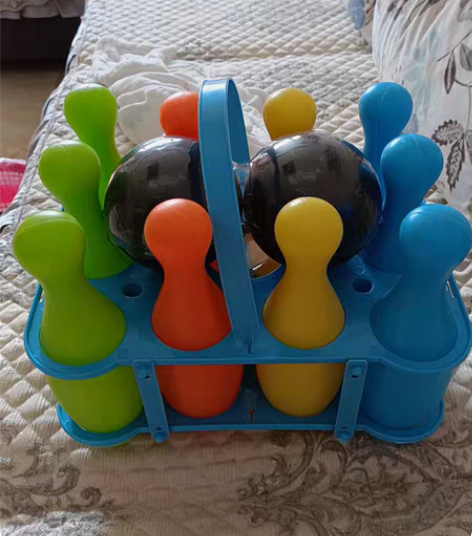 儿童保龄球玩具！自取，爽快的来！ 感兴趣的...