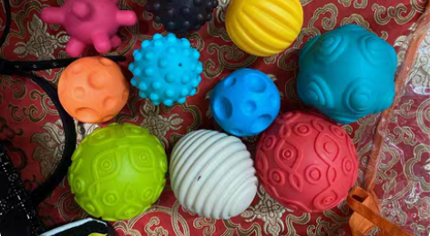 包邮纽奇 怪状球 婴儿抓握感统 手抓多纹理...