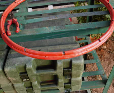 金陵篮球板，3孔，高强度篮板，带框，几乎全...