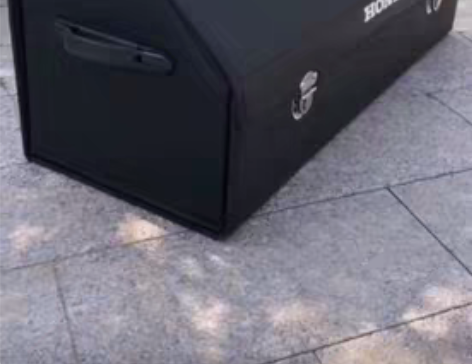 包邮工厂直销   仿鳄鱼皮亏本特价全新汽车...