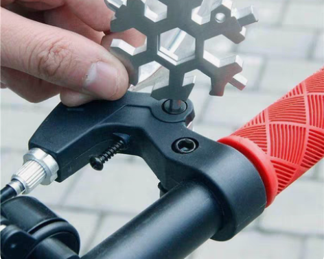 包邮雪花工具卡多功能军刀卡全钢多用迷你万能...