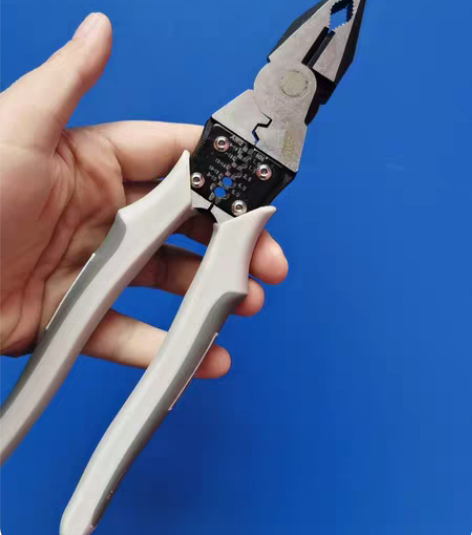 包邮多用钳子：这是日本进口的钢丝拔线钳子，...