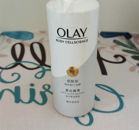 包邮走过路过看看吧 OLAY桃气香草香氛精...