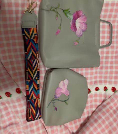 包邮手工彩绘两件子母包包，未使用，一直闲置...