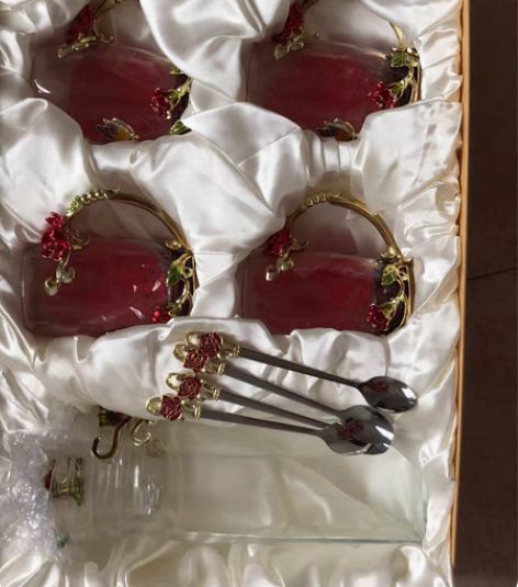 包邮全新珐琅杯子五件套，赠送杯垫和勺子。朋...