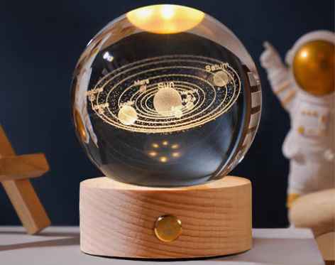 转卖【年货价】创意发光水晶球摆件治愈系星空...