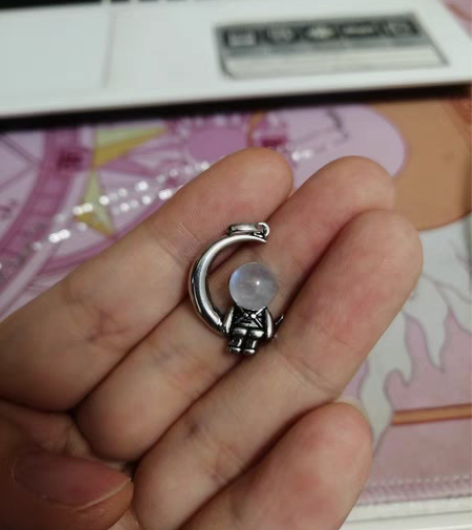 包邮15元一个不包邮，天然蓝月光太空人宇航...