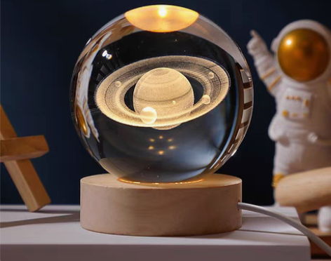 包邮【实体店关闭】宇宙系列水晶球小夜灯桌面卧室摆件情侣闺蜜学... 包邮【实体店关闭】宇宙系列水晶球小夜灯桌面卧室摆件情侣闺蜜学...