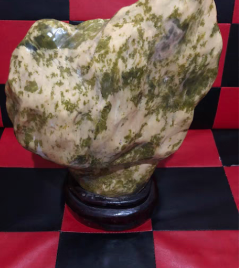 包邮朋友送的石头，他说买的时候都要一千多，...