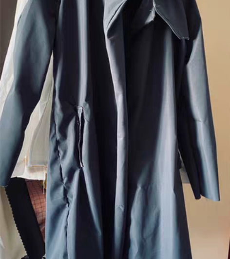 包邮风衣，服装设计作业，工艺不太好，因为是...