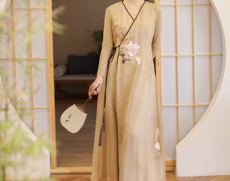 包邮新款中国风茶服女收腰手绘交领民族汉服改...