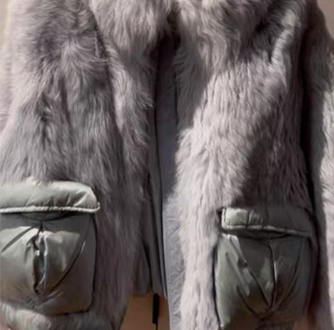 托斯卡纳绵羊皮羽绒拼接M码，1500多买的...