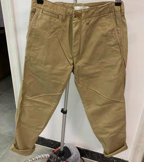 包邮香港潮牌巧克力女工装裤尺码s，适合1尺...