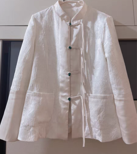 包邮女国服上衣 穿一次 实体店399买的 ...