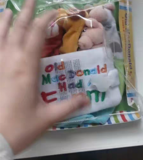 包邮手指玩偶书，old MacDonald...