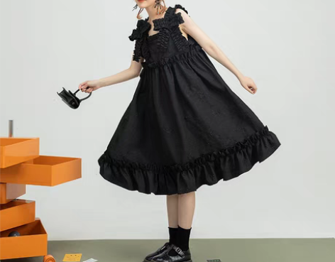 转卖凯莉欧 木耳花边扎花蝴蝶结甜美吊带连衣...