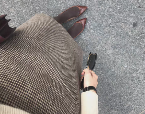 转卖格子毛呢半身裙秋冬女2019新款中长款...