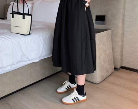 转卖工装半身裙女夏季韩版高腰显瘦中长款过膝...