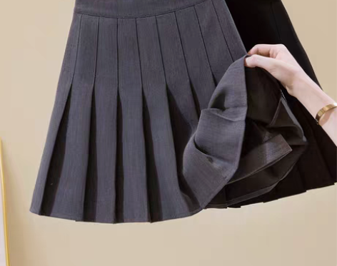 转卖灰色百褶裙女学院风半身裙秋冬新款高腰西...