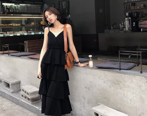 转卖巴厘岛沙滩裙女夏季蛋糕裙三亚海边度假超...