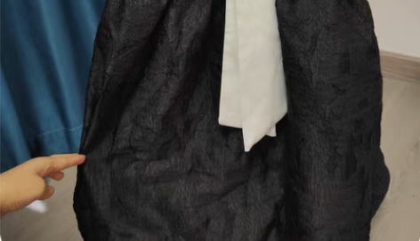 购于抖音直播间，花苞裙，裙子的亮点是肩带的...