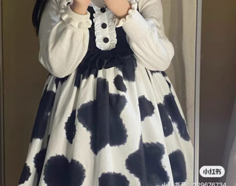 包邮牛轧糖花苞裙jsk s 个人觉得虽然冷...