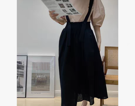 转卖06/01 艺术系学姐收腰修身伞裙亚麻...