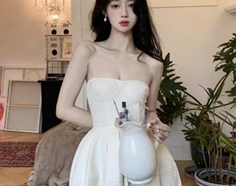 转卖胖mm性感纯欲风白色抹胸连衣裙夏季女装...