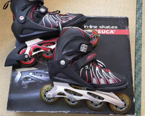 麦斯卡直排旱冰鞋 MESUCA 8新 玩过...