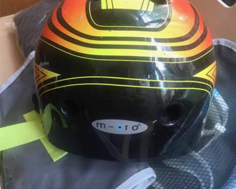 m-cro滑冰滑板攀岩头盔21*17厘米 ...