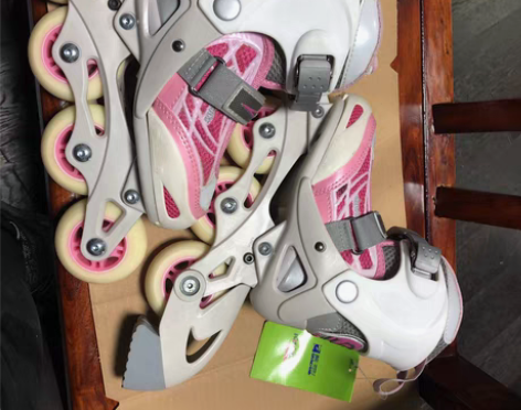 包邮滑启st轮滑鞋粉色28-31轮滑鞋一双...