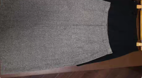 呢质短裙+中裙 尺寸:短裙颜色黑色，腰围7...