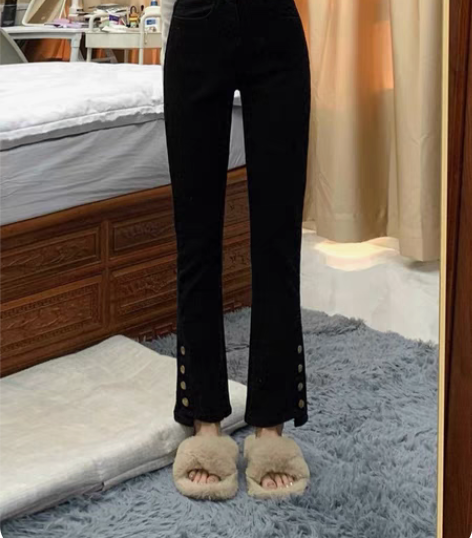 包邮穿搭博主闲置梨型身材直筒牛仔裤女秋冬大...