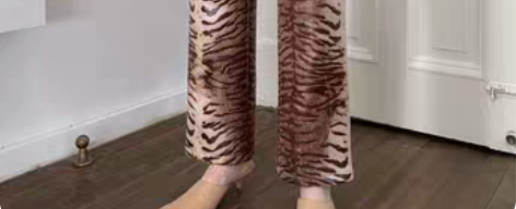 转卖HOL!DAY 限量款！意大利进口老虎...