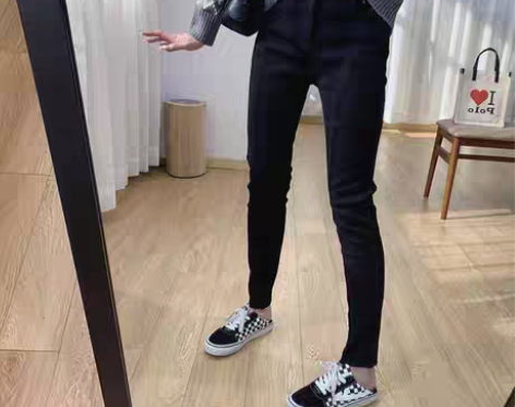 转卖加厚加绒小脚裤女冬季高腰修身显瘦牛仔裤...