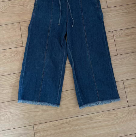 包邮阔腿直筒牛仔裤七分裤 买回来没穿过几次...