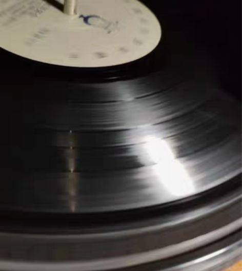 外国音电影音乐会资料唱片，唱片有划痕及底噪...