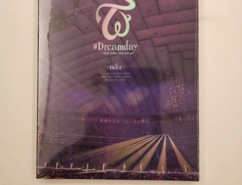 包邮TWICE 东京巨蛋公演 演唱会专辑蓝...