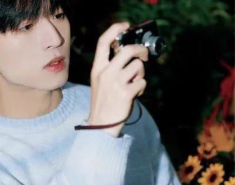 一小时二十元 转账即可不用拍下 可以语音但...