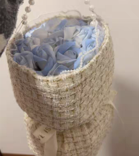 25包邮 很香 可以放在衣柜熏香 感兴趣的...