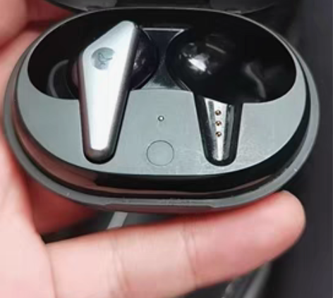 转卖LIBRATONE 耳机，掉了一只，有...