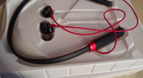 运动耳机，喜欢的联系 感兴趣的话点“我想要...