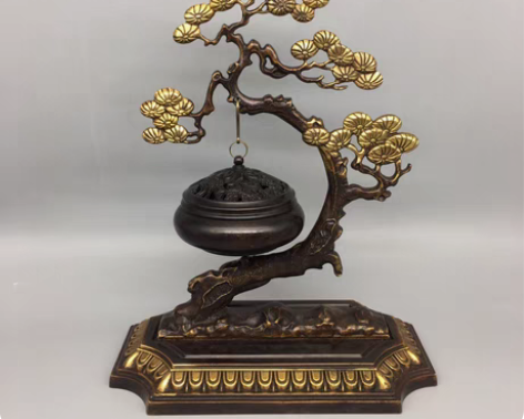 古玩铜器收藏，松树吊熏炉，工艺精湛  ，型...