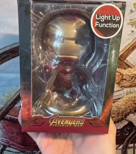 钢铁侠模型手办 人玩偶公仔款场景 全新，没...