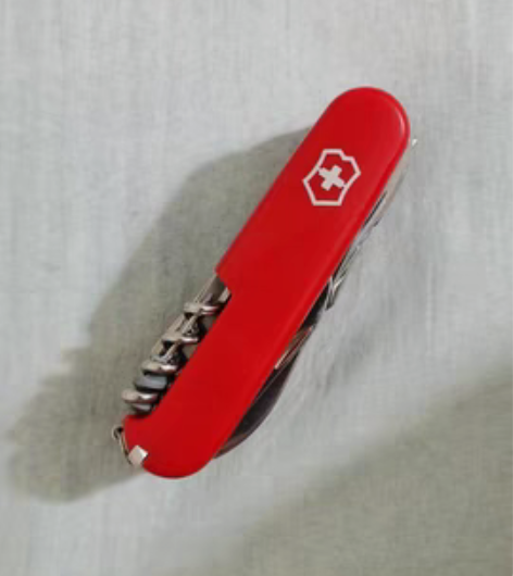 包邮全新多功能军刀 折叠刀 户外组合刀 瑞...