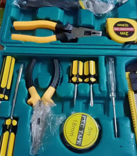 包邮闲置家用五金工具套装维修工具箱多功能组...